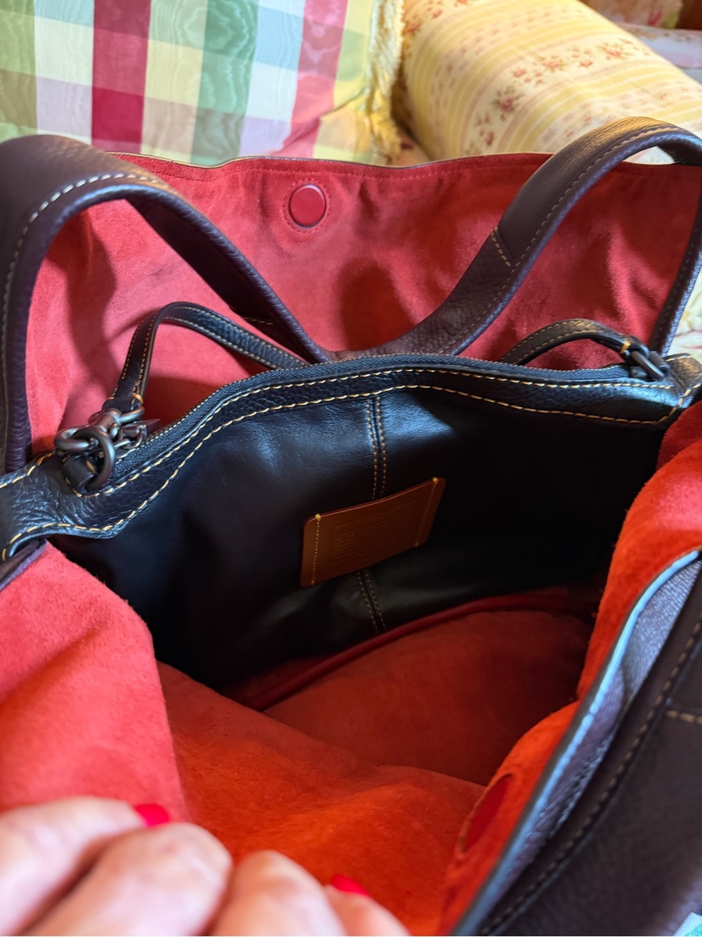 Coach vintage hobo dark burgundy leather  suede interior
 removable black bag - Picture 4 of 7